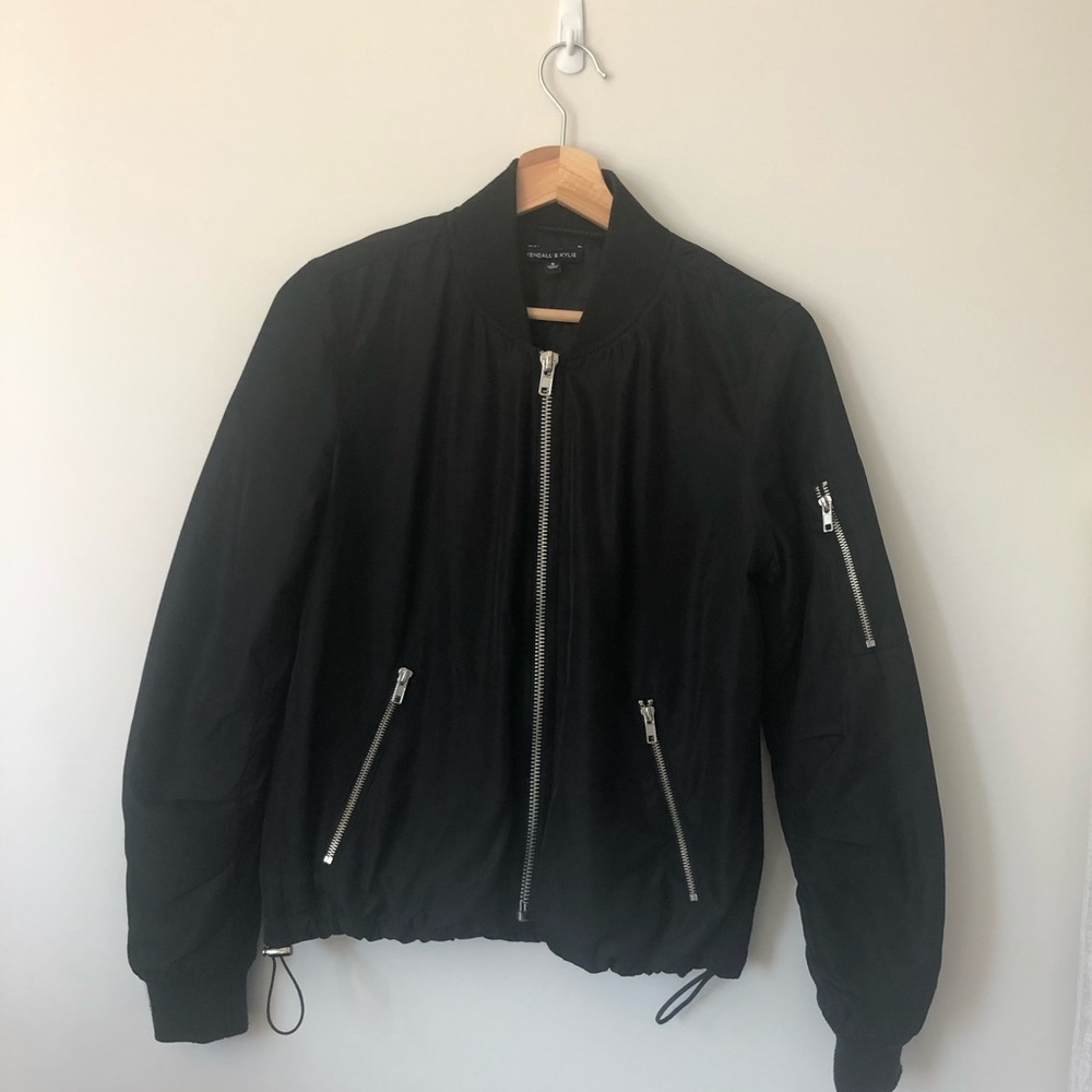 ✨last chance | Kendall & Kylie Black Bomber Jacket